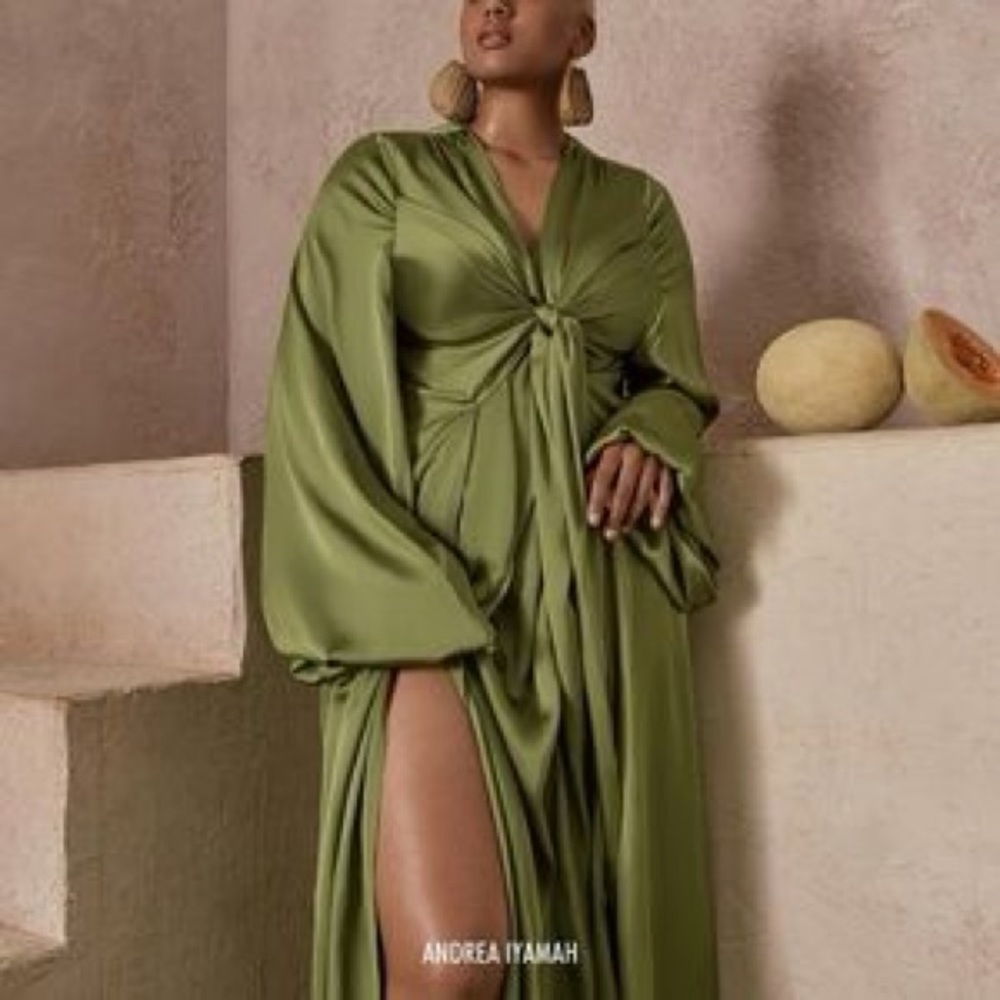 Andrea Iyama Nail Robe